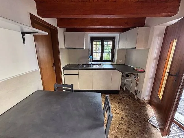 Schönes Steinhaus, möbliert - Giubiasco – Foto 8 von 13