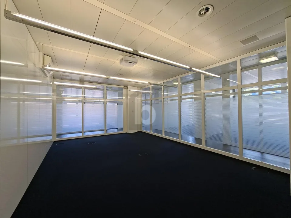 FLEXIBLE BÜROFLÄCHE MIT BESTER INFRASTRUKTUR