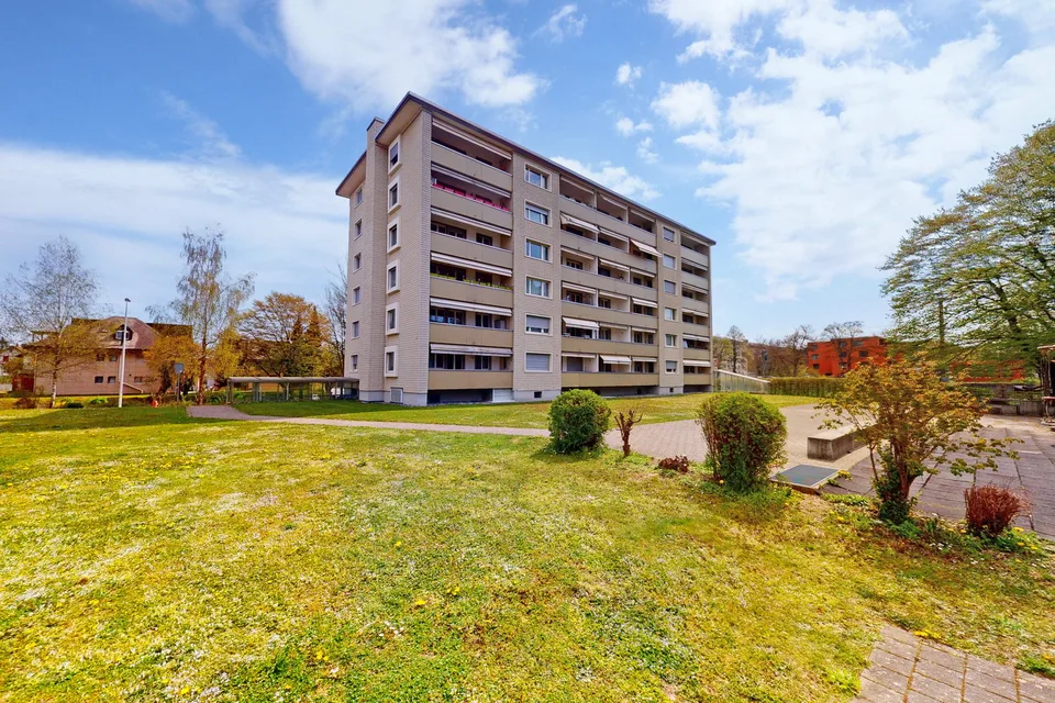 Perfekte Lage für den Alltag - Zentrale Wohnung in Zuchwil!