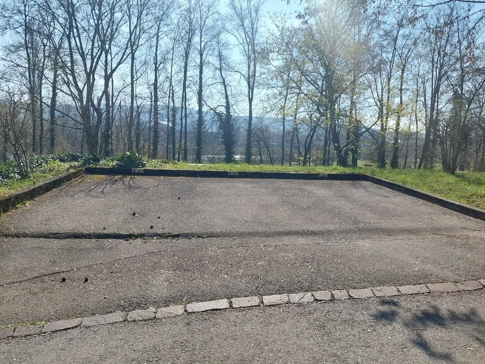 Parcheggio esterno