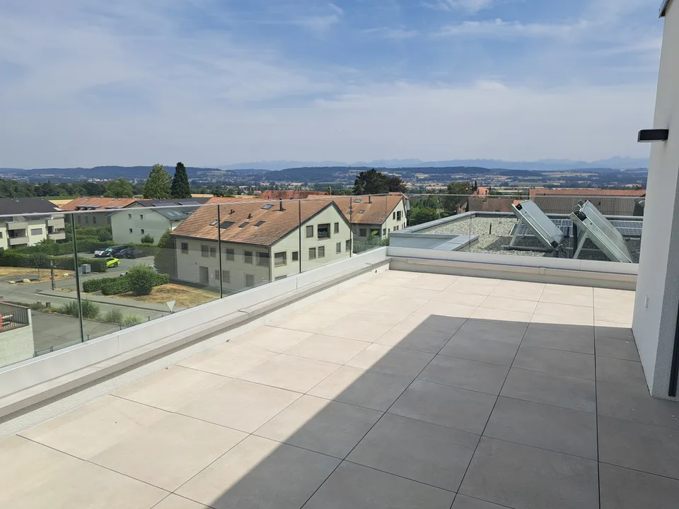 Eccezionale duplex di 5.5 locali in attico a Vallon