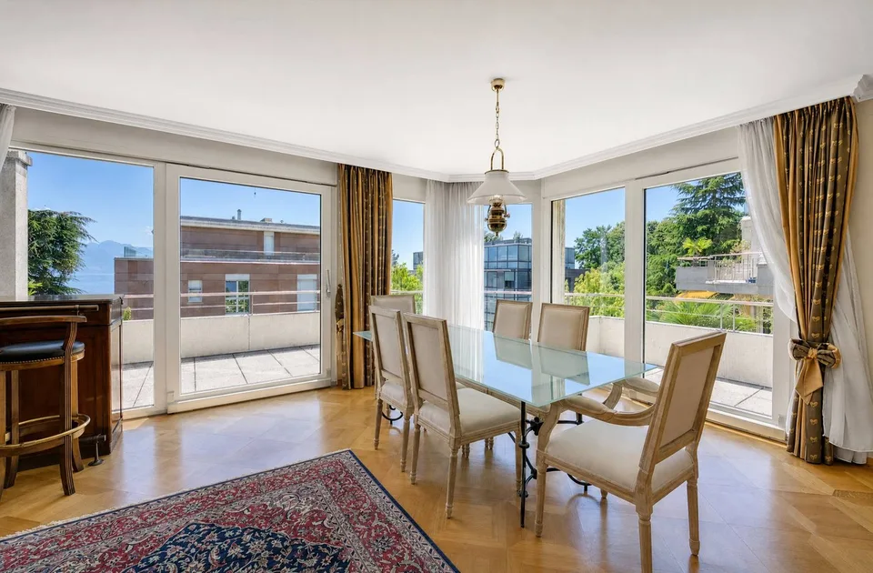 Exklusivität: Prächtige 156 m² Wohnung mit Seeblick