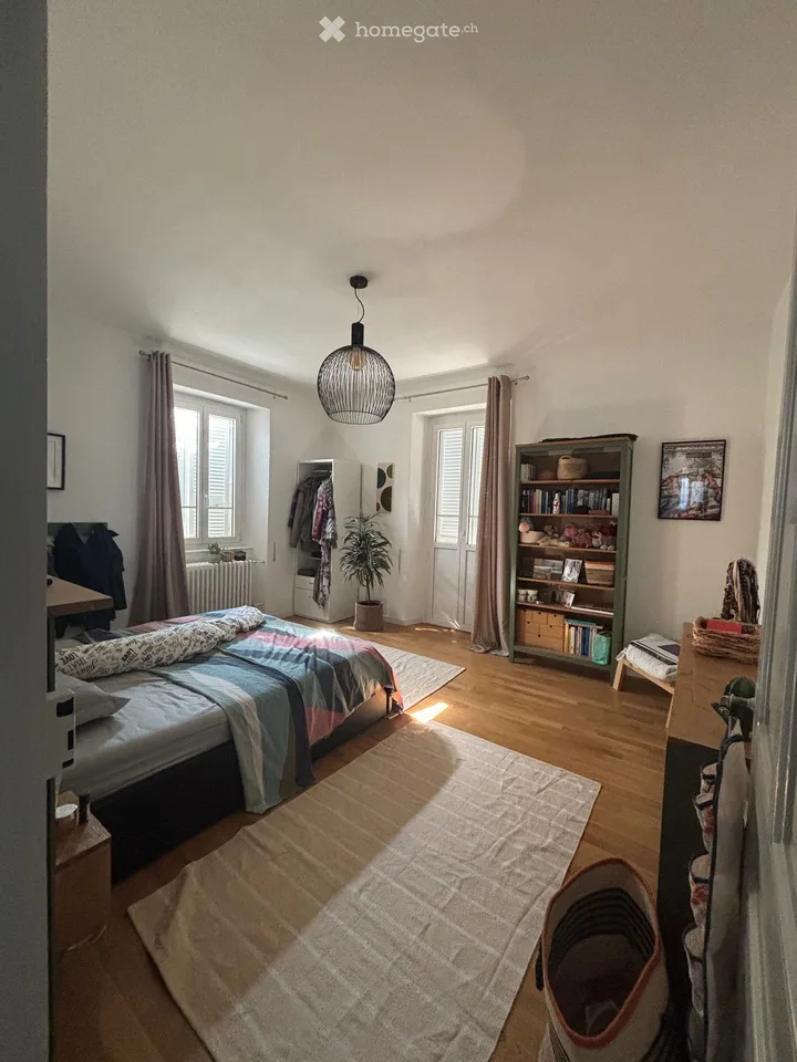Charmantes 10-Zimmer-Villa zur Miete in Castel San Pietro, Tessin