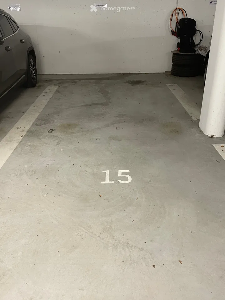 Einstellhallenplatz zu vermieten in Aarau