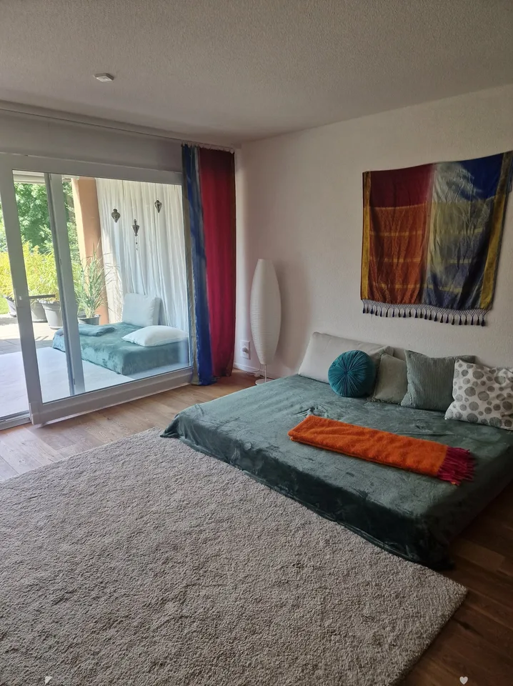 2½ ZI-WOHNUNG IN UNTERSEEN (BE), MÖBLIERT, TEMPORÄR