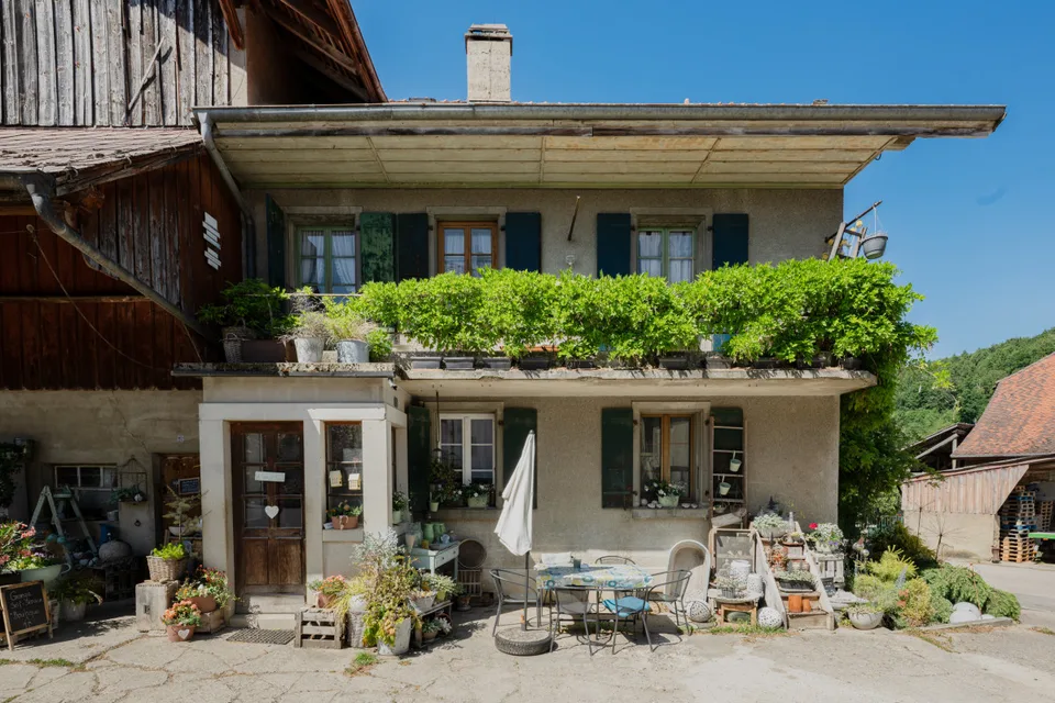 EXKLUSIVITÄT: Alte Farm mit Potenzial für die Schaffung mehrerer Wohnungen