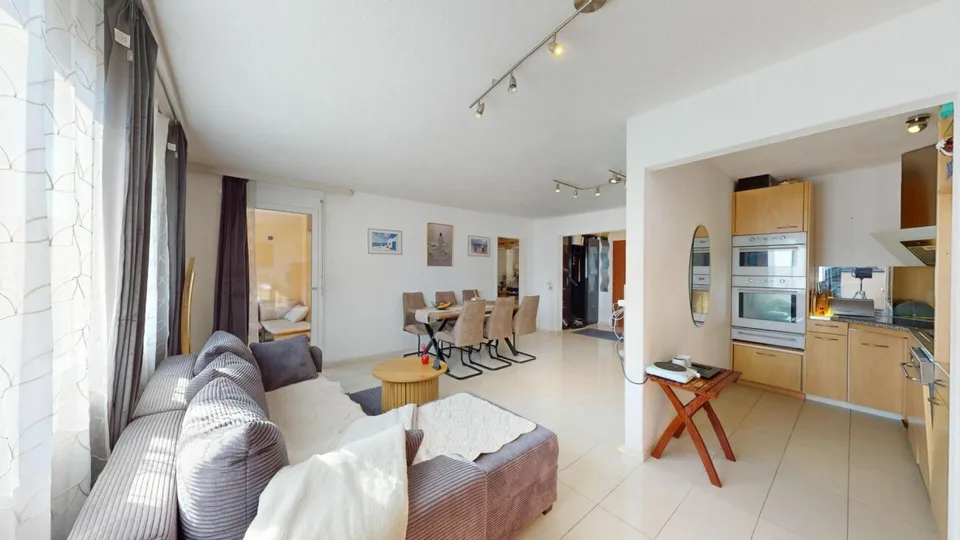 Appartement 2.5 pièces modernisé dans un emplacement central