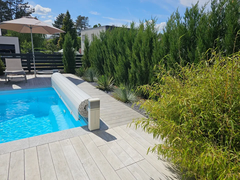 Modernes 6-Zimmer-Einfamilienhaus mit Pool in ruhiger Lage von Leymen