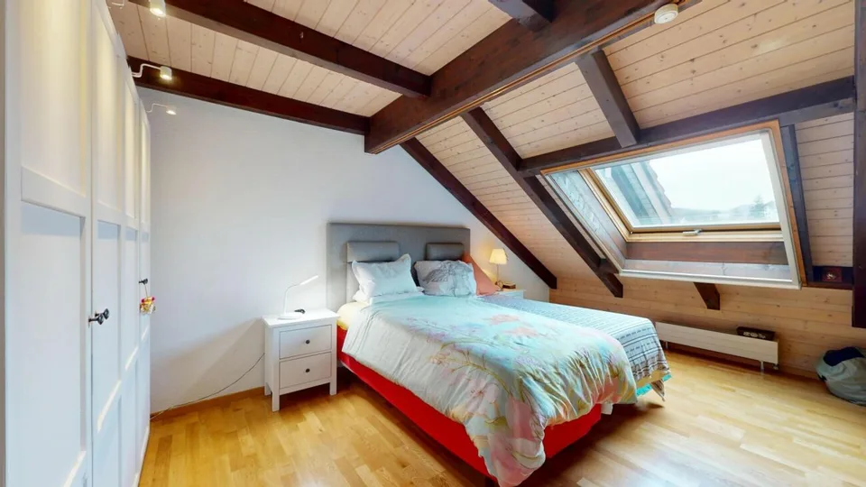 Lichtdurchflutete 4.5-Zimmer-Dachwohnung mit Loft-Charakter