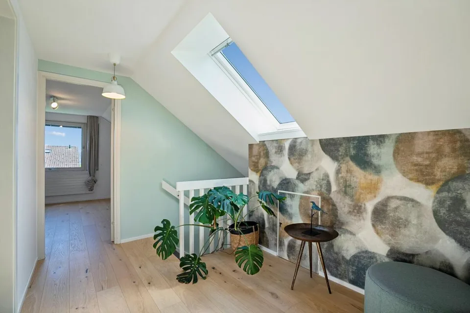 Casa familiare svedese con spazio per la progettazione