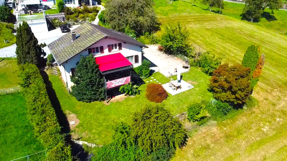 SANIERT MIT SONNIGEM GARTEN UND ALPENSICHT!