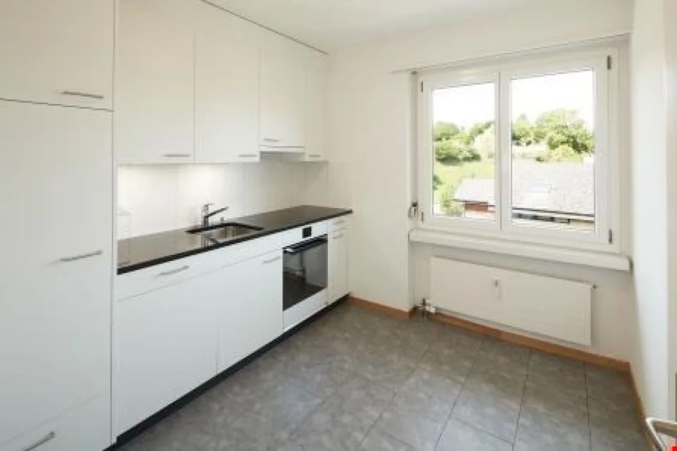 Bel appartement 5 pièces au haut rez-de-chaussée