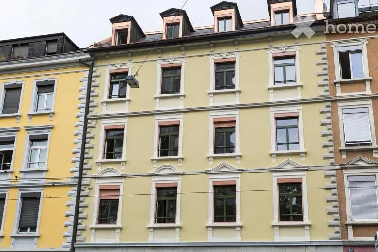 Gemütliche 2.5-Zimmer-Wohnung an der Schaffhauserstrasse in Zürich-Seebach