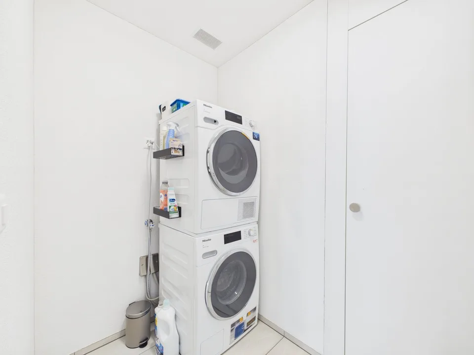 Modern Living Close to the City – photo 21 of 22