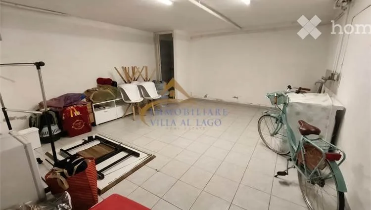 Renovated apartment with 2 parking spaces