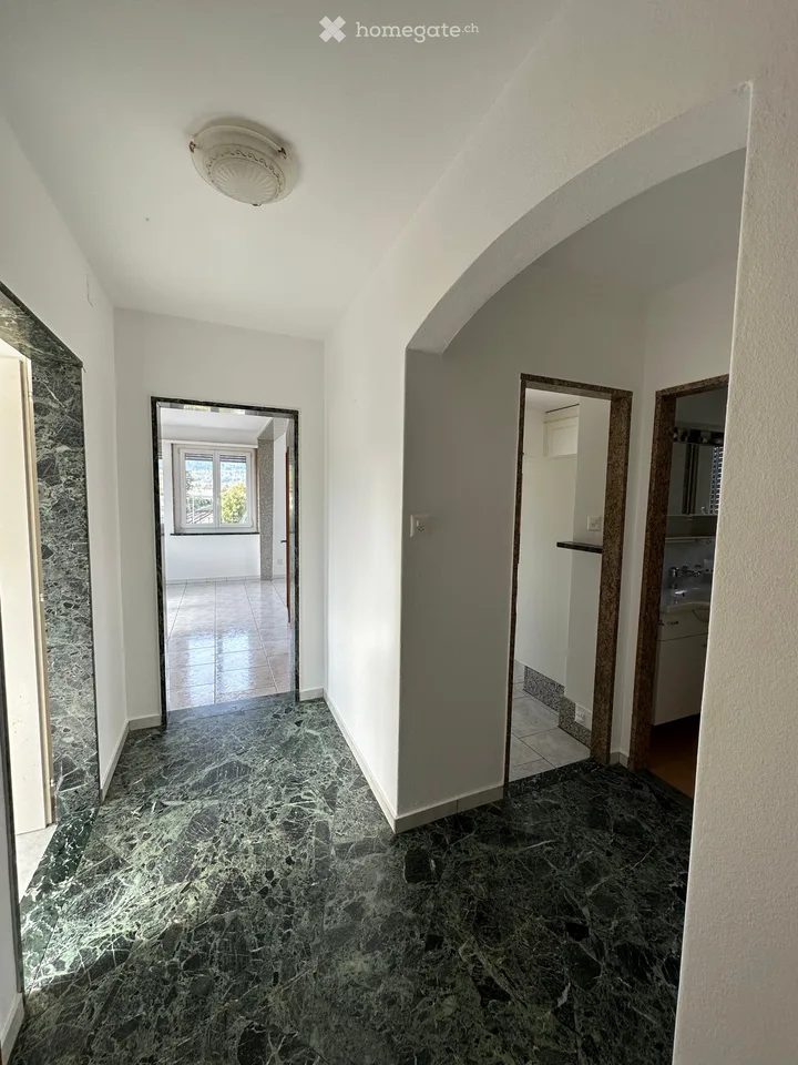 Wohnung 2.5pcs in Biel/Bienne