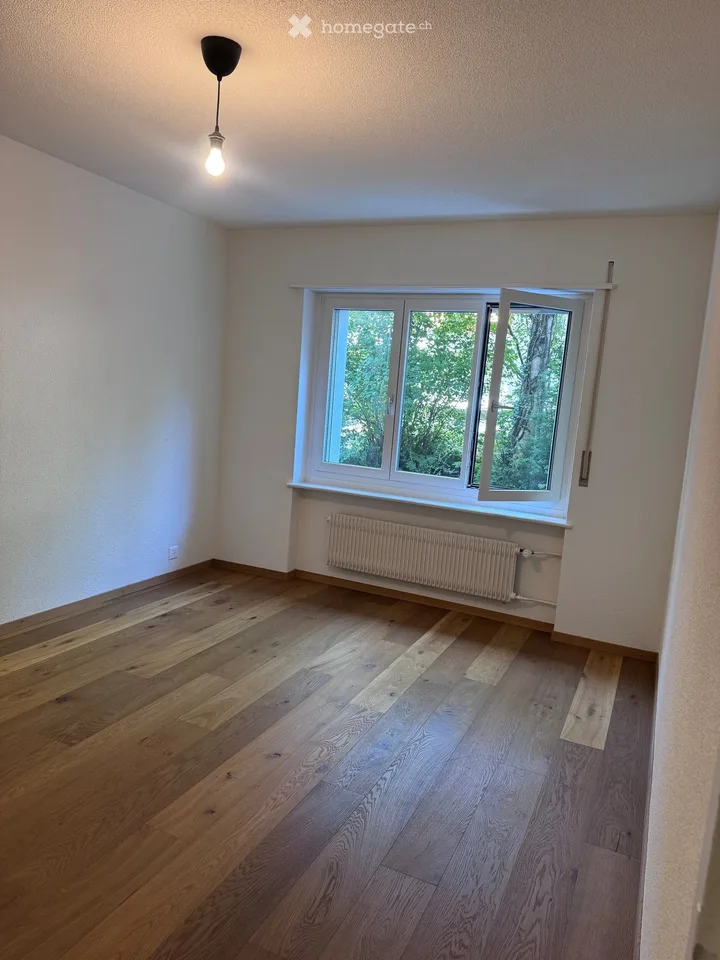 Helle 2-Zimmer-Wohnung mit grossem Balkon an der Giacomettistrasse in Bern