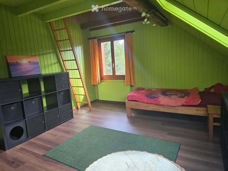 Mitbewohner/in in 6-Personen-WG, NäheThun