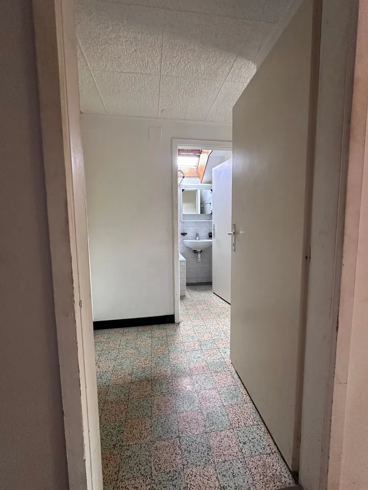 Appartamento luminoso 2 1/2 locali 2° piano sud con balcone privato e stanza mansardata