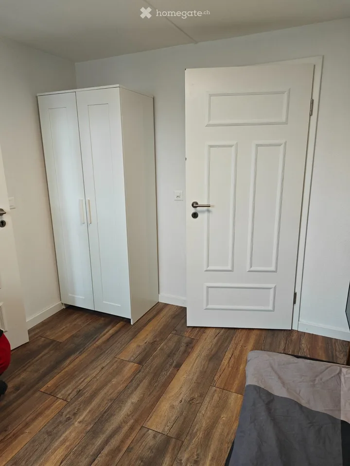 Zimmer zu vermieten