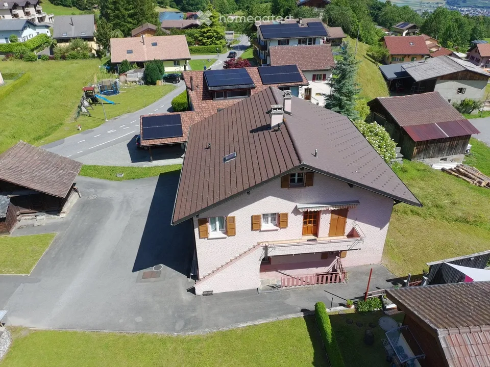 Maison sur 3 niveaux avec 2 appartements + cave et garage