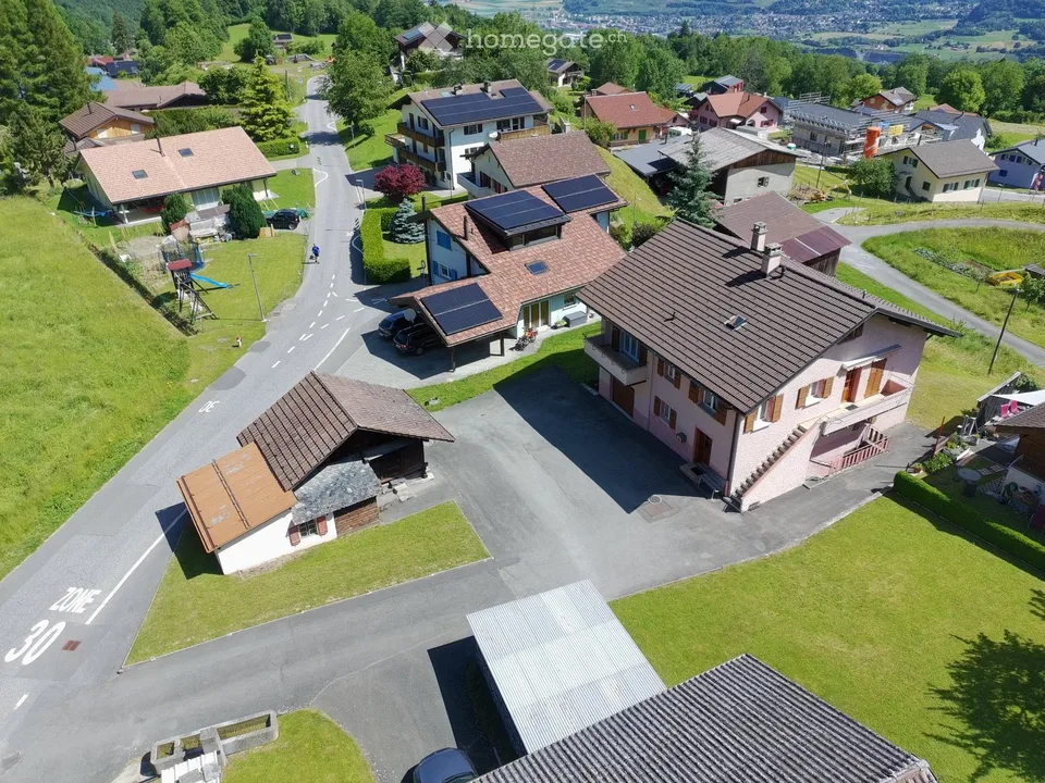 Maison sur 3 niveaux avec 2 appartements + cave et garage