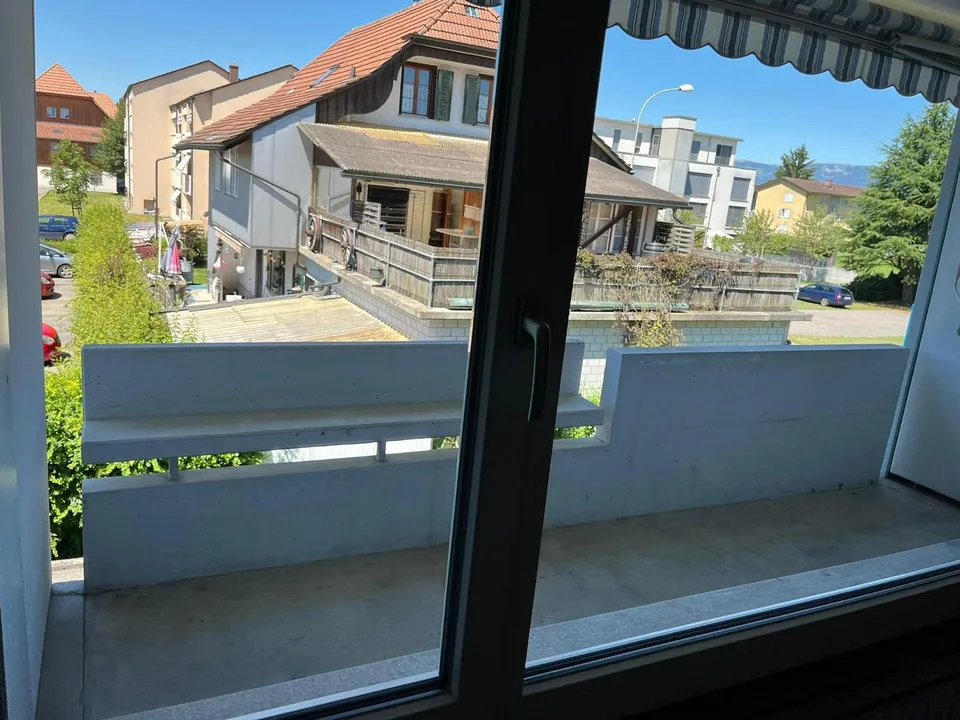 Cozy 1-bedroom apartment with balcony in Utzenstorf
