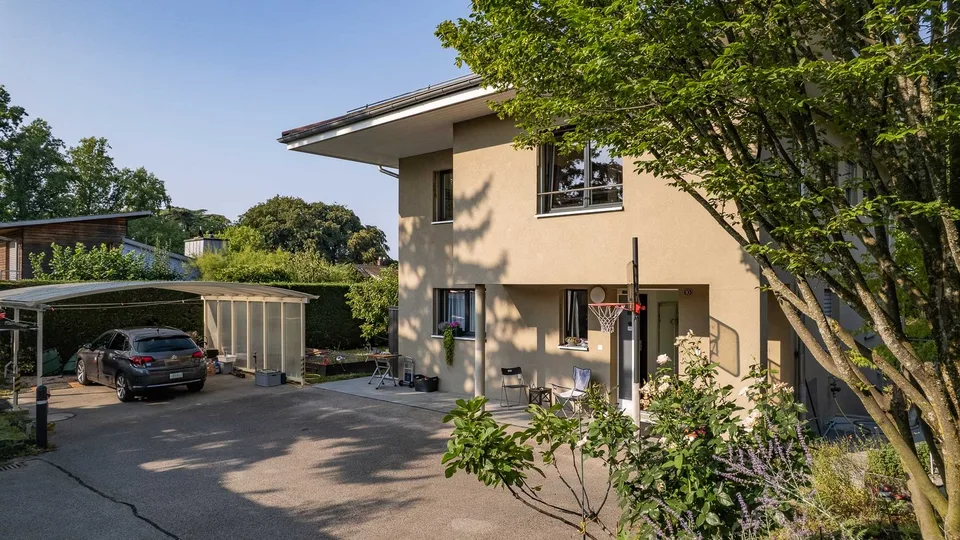 Maison individuelle à Allaman, proche du lac et de la forêt – 6.5 pièces avec jardin