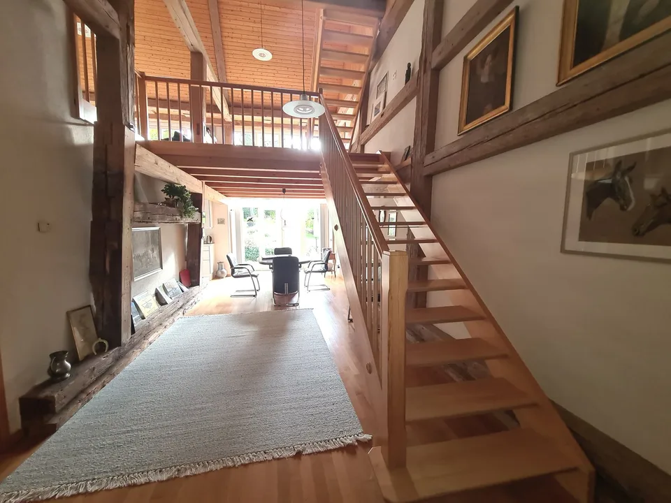 ECCEZIONALE - Maestosa casa di villaggio con 2 appartamenti venduta a un prezzo che sfida ogni concorrenza – foto 18 di 30
