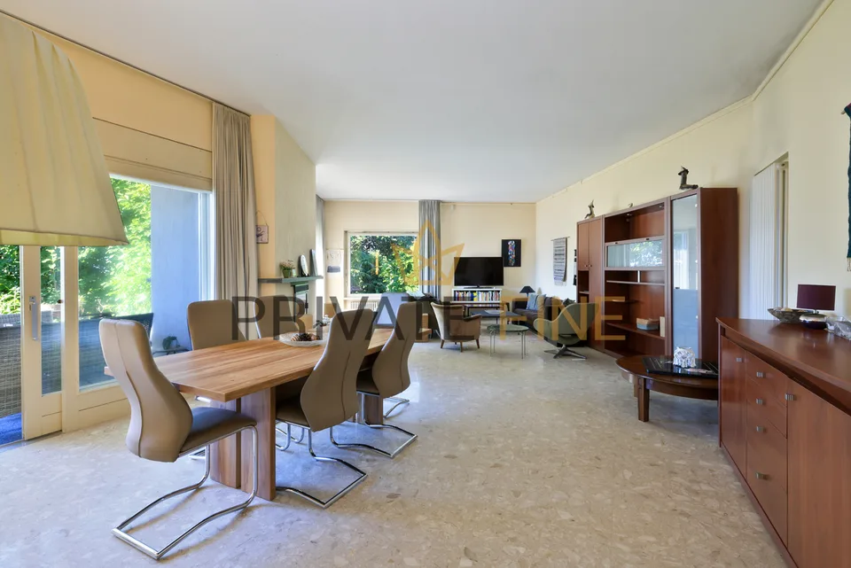 VILLA: Seesicht, Garten, Poolmöglichkeit, Zweitwohnsitz (24) – Foto 11 von 13
