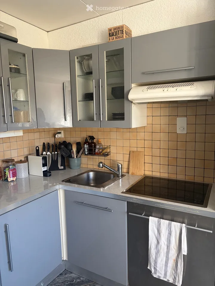Großes 2.5-Zimmer-Wohnung mit viel Licht in Apples