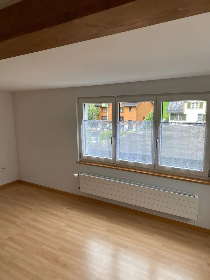Casa unifamiliare di 6 locali accogliente in una posizione tranquilla a Glarus