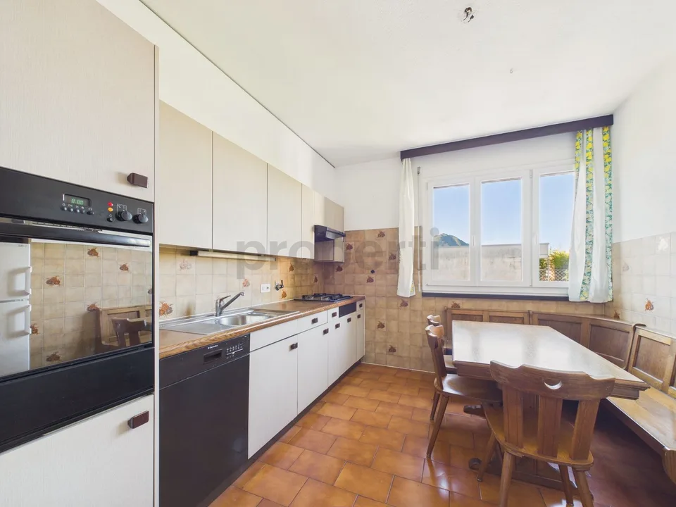 Appartement lumineux 5.5 pièces en centre-ville - Lugano
