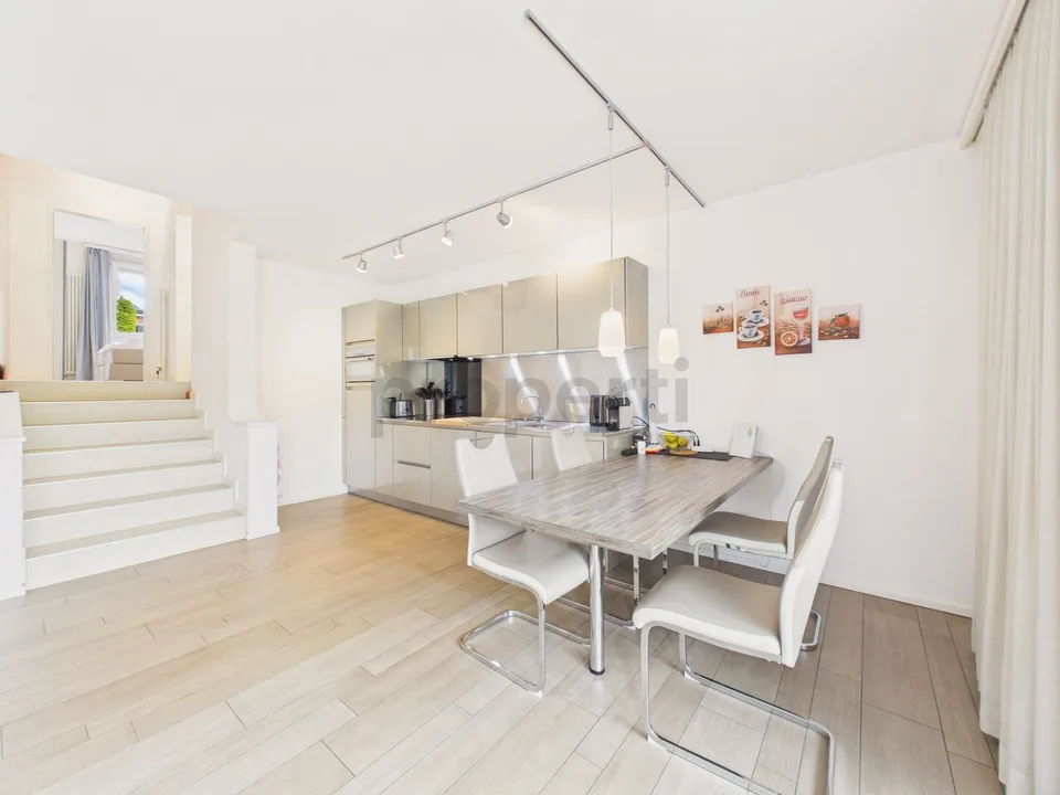 Elegante appartamento 3.5 locali con servizio alberghiero a cinque stelle, Ascona