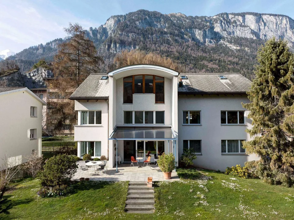Stilvolle 5.5-Zimmer-Wohnung in Domat/Ems