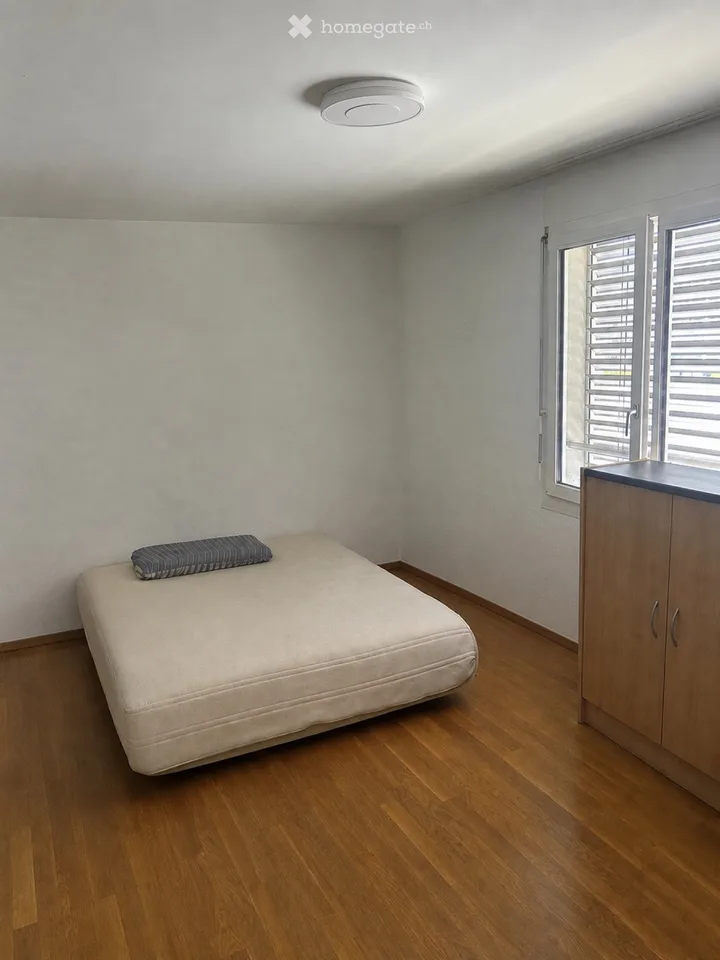 Nachmieter Gesucht 2.5 Zimmer Weiach (Zürich) për September