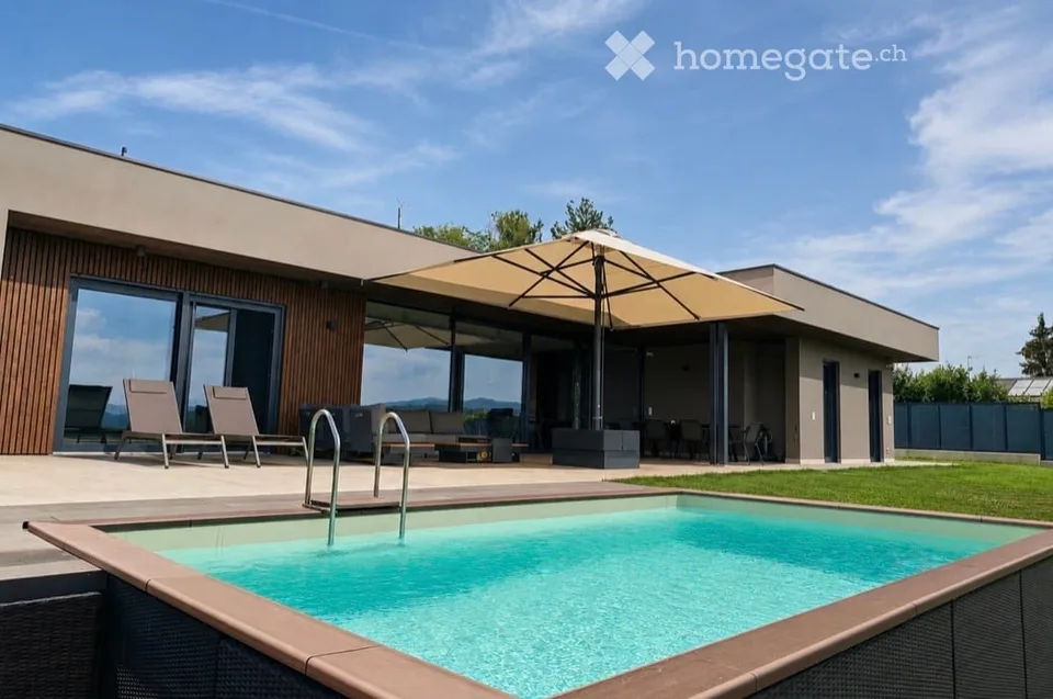 Esclusiva Villa Contemporanea con Piscina, Wellness e Massima Privacy
