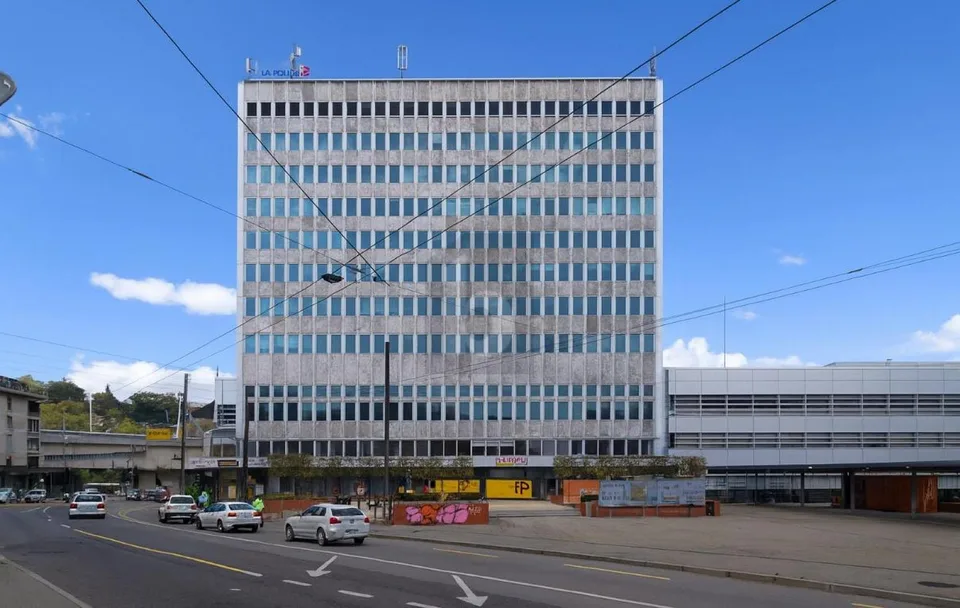 ESPACE DE TRAVAIL AVEC VUE PANORAMIQUE