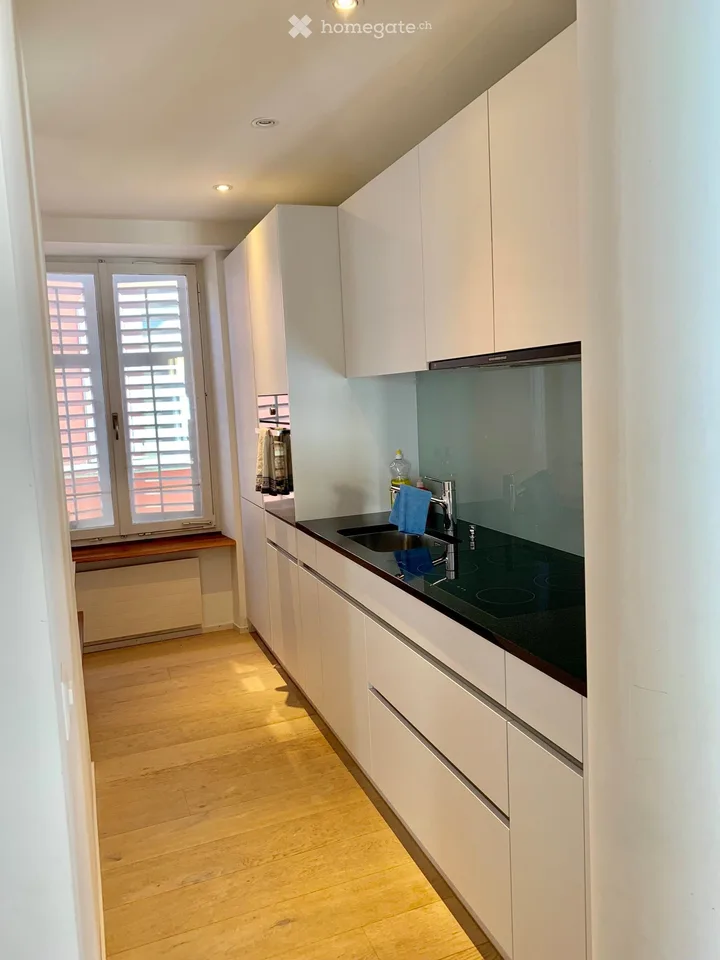 Moderne 3½ ZI-WOHNUNG IN ZÜRICH - KREIS 4 AUSSERSIHL