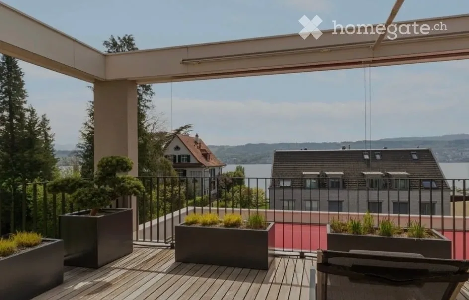 Exklusive 3.5 Zi Wohnung in Meilen