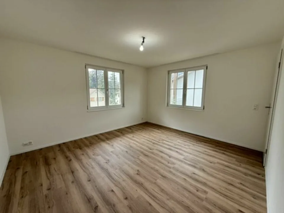 Einziehen statt renovieren - komplett kernsaniertes Einfamilienhaus in Mümliswil – Foto 12 von 25