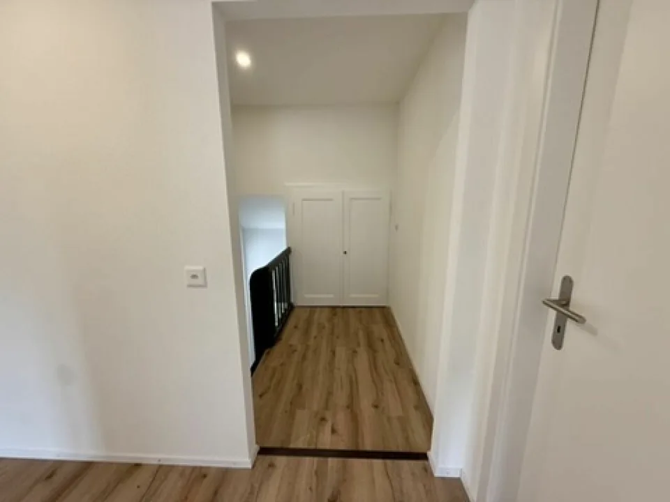Einziehen statt renovieren - komplett kernsaniertes Einfamilienhaus in Mümliswil – Foto 18 von 25