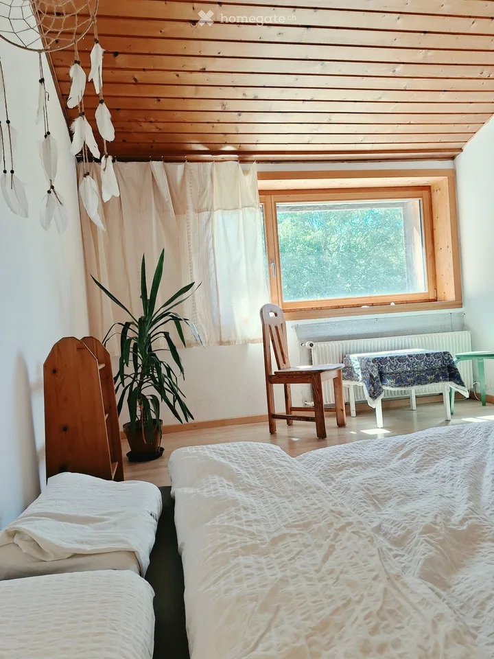 2 familienfreundliche WG Zimmer frei