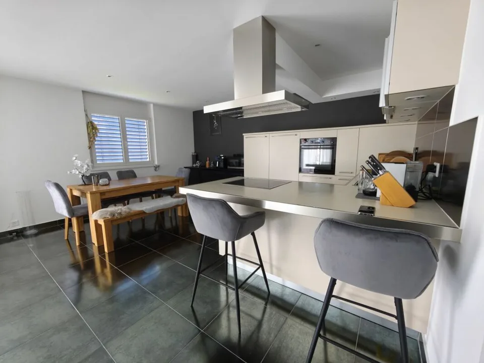 Appartement 5.5 pièces au centre de Monthey vendu loué