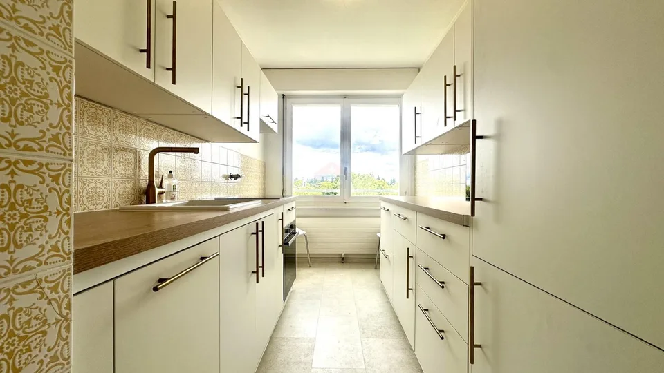 Beautiful 3-room apartment with breathtaking view