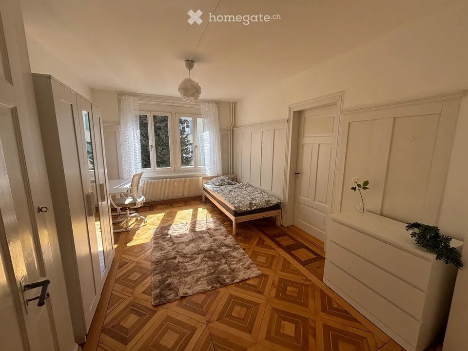 Bright furnished room in 4-room shared apartment in St. Gallen - all incl
