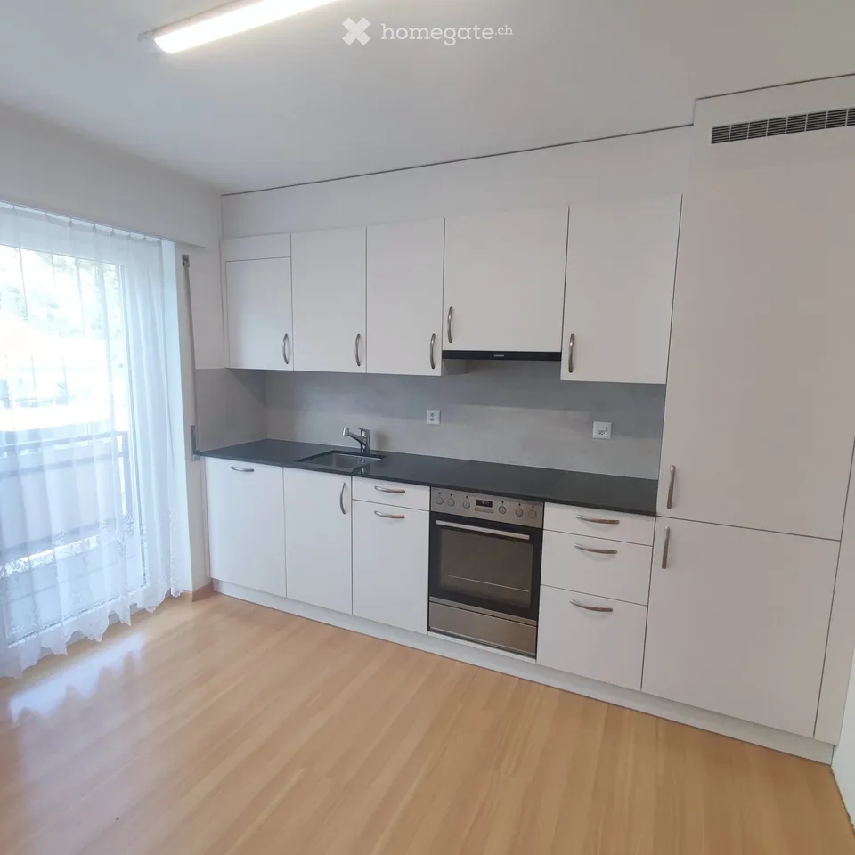Attractive 4.5-room apartment with mountain panorama in Susten
