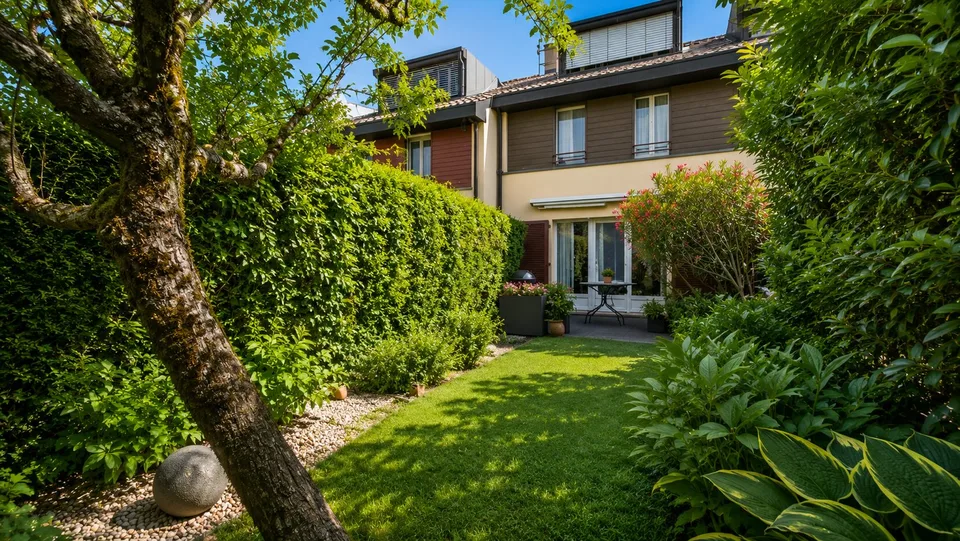 Maison contigue avec jardin privatif au sein d'un parc privé exclusif