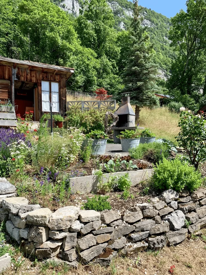 Charmant appartement mansardé proche de la nature