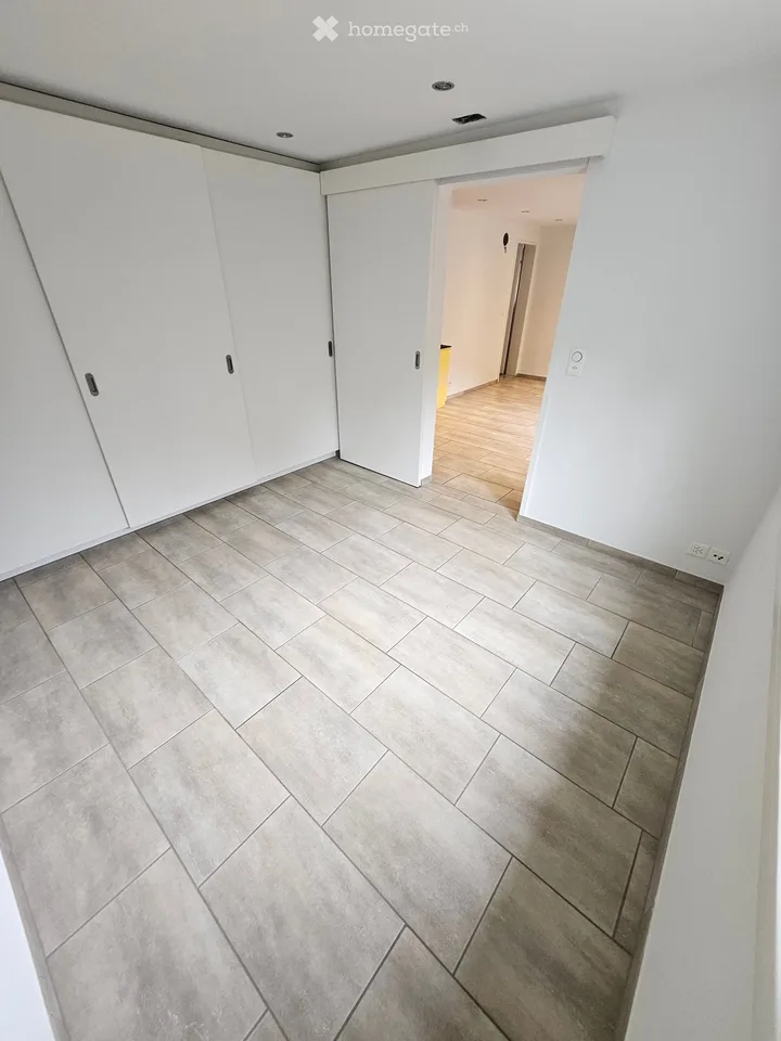 Appartamento accogliente 2 locali con area di seduta fissa ad Altendorf